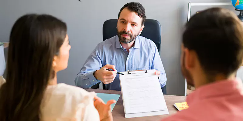 Why Choose Us as Your L1 Visa Lawyer in Italy